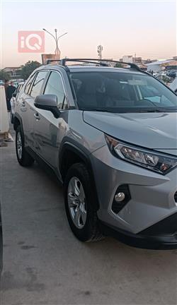 تۆیۆتا ڕاڤ 4